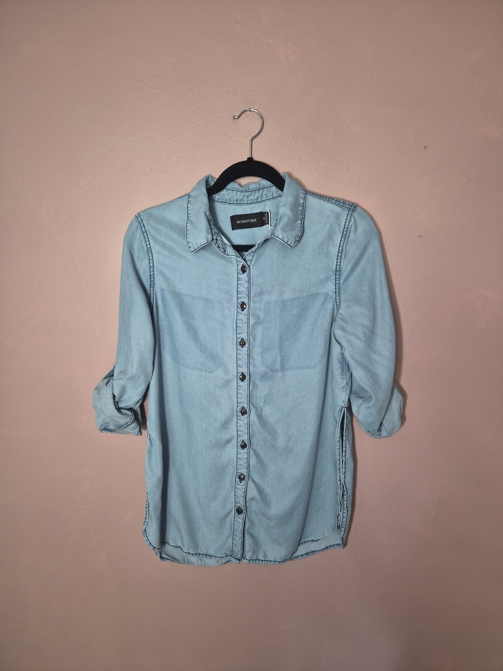 MinkPink Button Up Shirt Chambray Roll Tab Sleeve Mink Pink Size XS Blue Fall